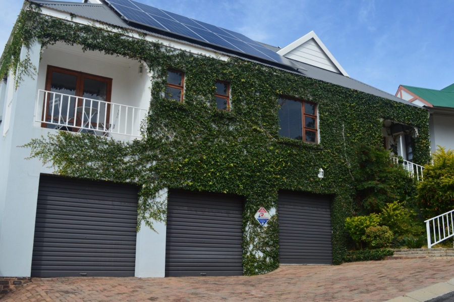 4 Bedroom Property for Sale in Wilkoppies North West